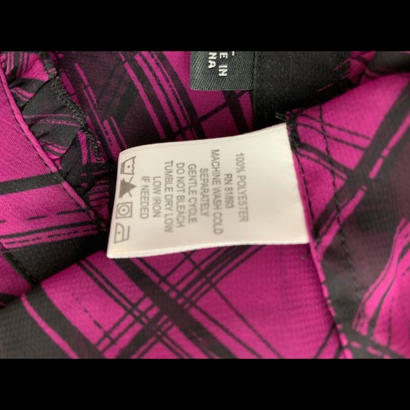 Dialogue / Ruffled Purple Black Button Up Blouse - Picture 7 of 8